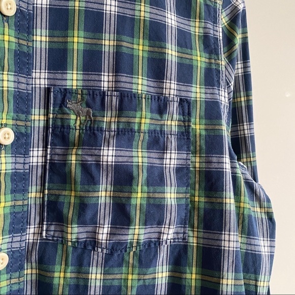 𝅺abercrombie & Fitch Muscle Fit Button Down Green Blue Plaid Shirt Men's Size S - Picture 3 of 8